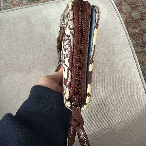 Vera Bradley Brown and Cream Paisley Wallet - Picture 10 of 10
